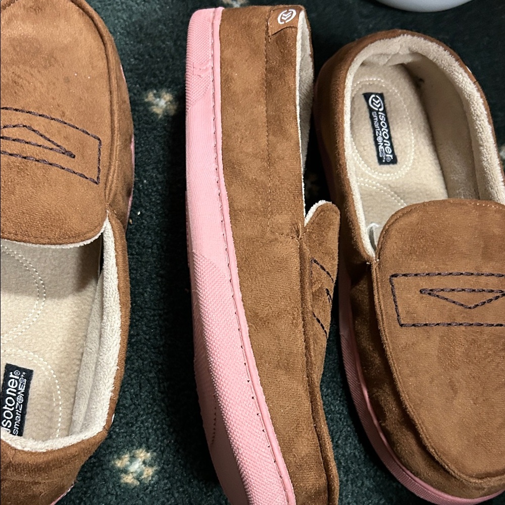New 2pair Isotoner men’s slippers 13-14 - Picture 6 of 11